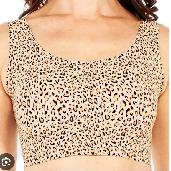 Rhonda Shear Invisible Body Leisure Bra - Picture 2 of 6